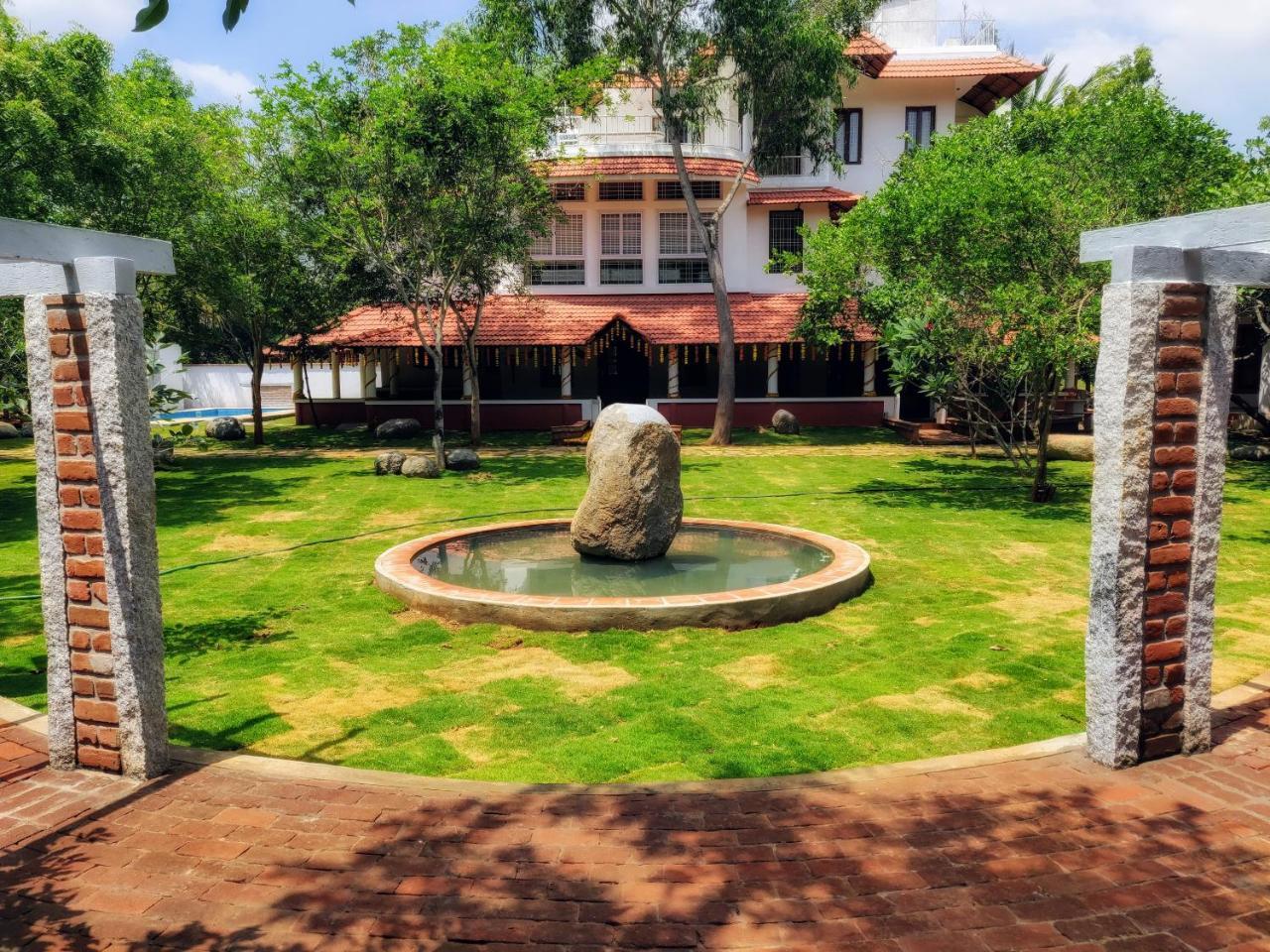 SUN FARM HOUSE HOLIDAY HOME | AUROVILLE, INDIA | SEASON DEALS FROM $50